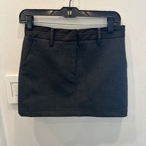 Moon River Mini Skirt Size:Small
